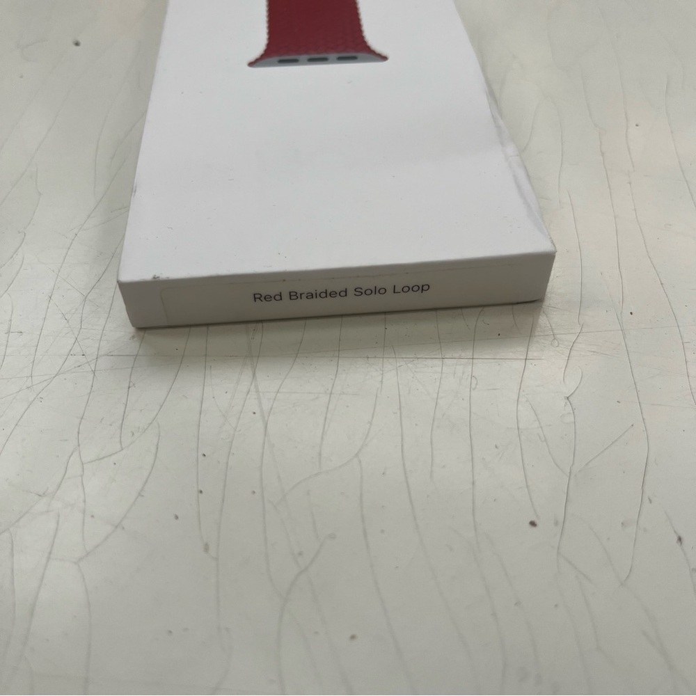 Apple Watch Braided Solo Loop Band, 38 / 40 / 41 / 42mm, wrist size 1, red - Picture 5 of 6